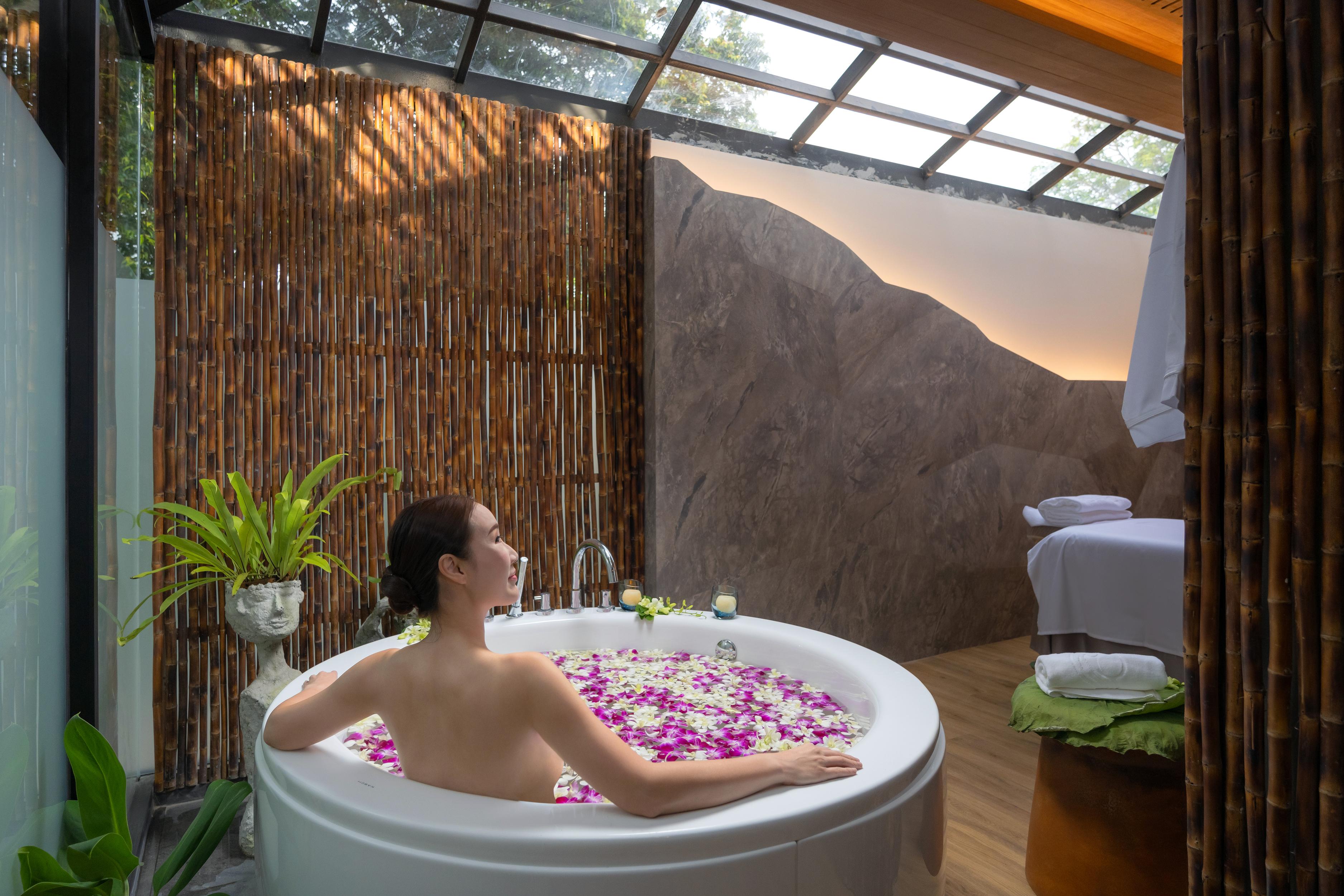 Hotel Sinae Phuket Exterior foto